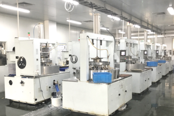 Chemical Mechanical Polishing (CMP) equipment for Epi-ready sapphire substrates